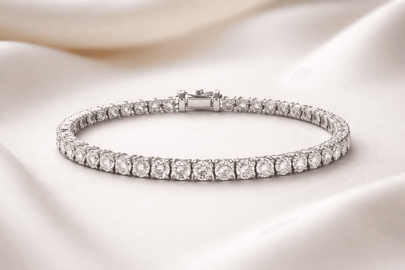 Diamond tennis bracelet showing clasp and prong settings
